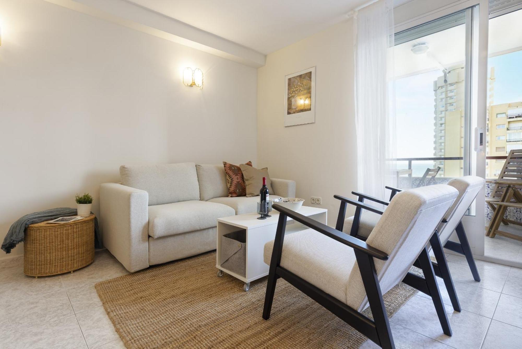 פואנגירולה Beachfront Apartment With Terrace And Seaviews מראה חיצוני תמונה