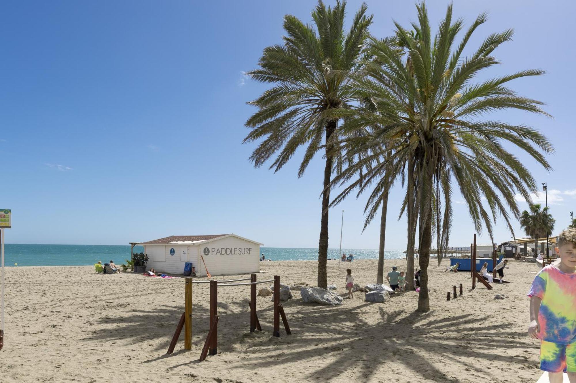פואנגירולה Beachfront Apartment With Terrace And Seaviews מראה חיצוני תמונה